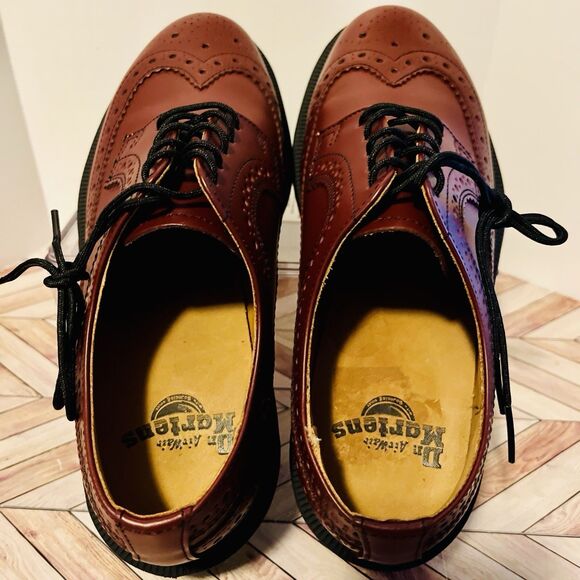 Dr Martens 3989 Cherry Red Smooth Leather Brogue M 5 W 6 Wingtip Shoes Academia - Picture 9 of 9